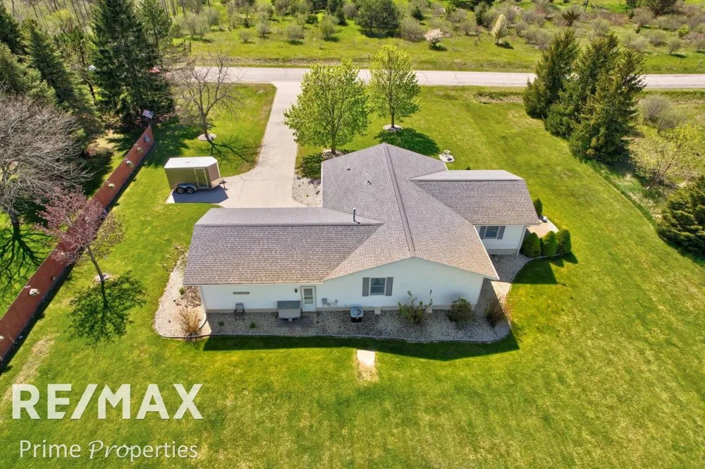872 Huron Crest Drive Verona Township, MI 48413