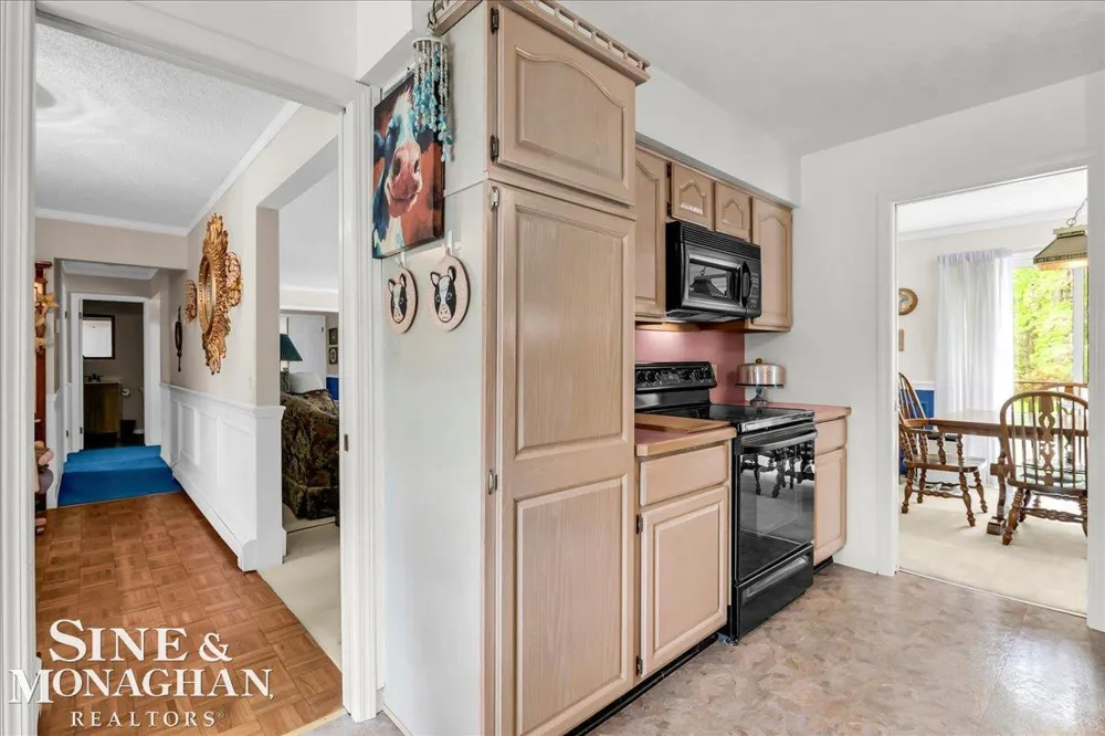 9017 Stone Road Clay Township, MI 48001