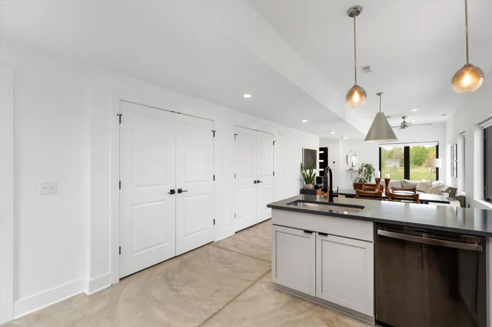 1803 Perry Street #9 Detroit City, MI 48216