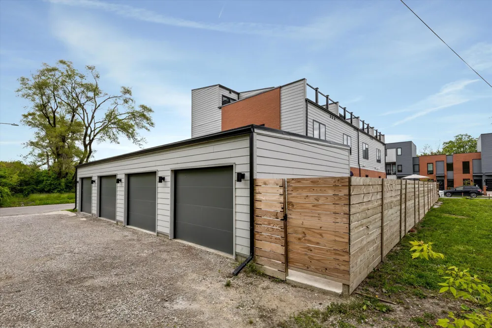 1803 Perry Street #9 Detroit City, MI 48216