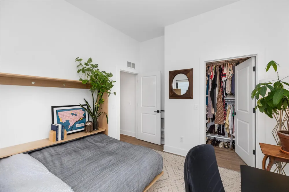 1803 Perry Street #9 Detroit City, MI 48216