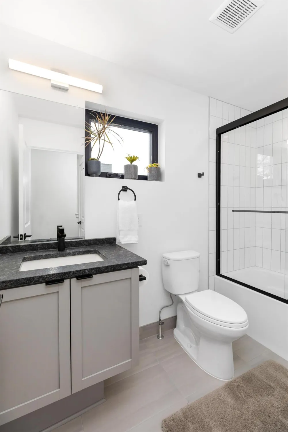 1803 Perry Street #9 Detroit City, MI 48216
