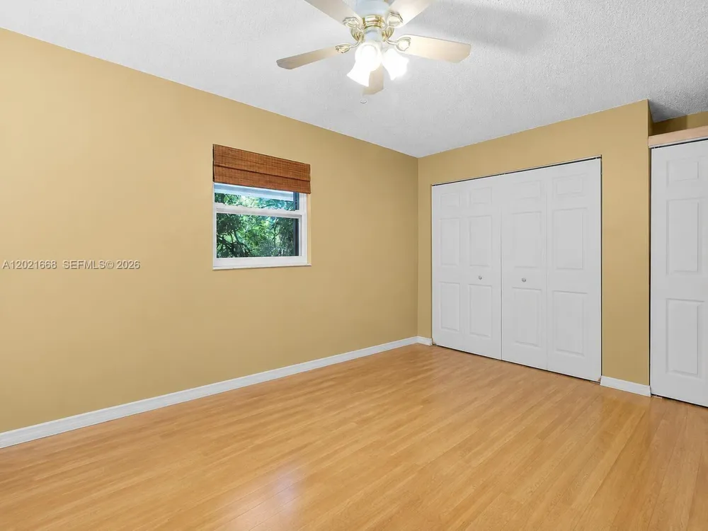 323 Bay View Ave Key Largo, FL 33037