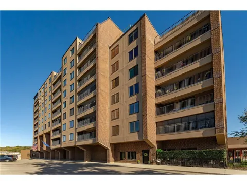 121 14th Street NE #204