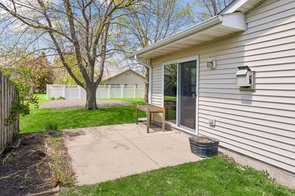 600 E Welco Drive Montgomery, MN 56069