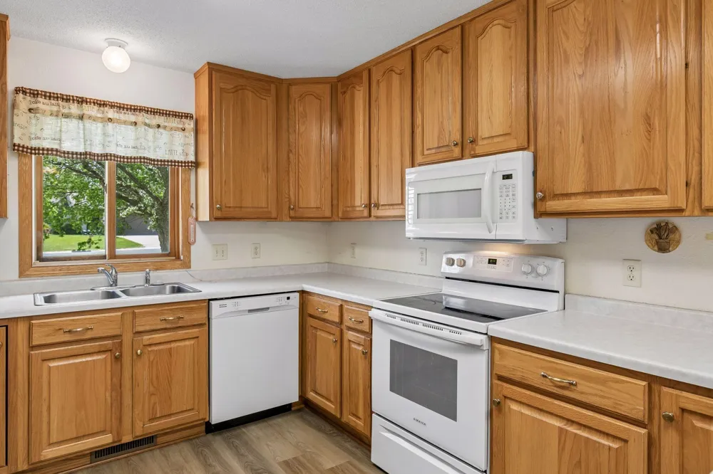 600 E Welco Drive Montgomery, MN 56069