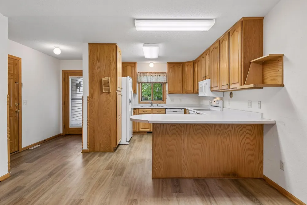 600 E Welco Drive Montgomery, MN 56069