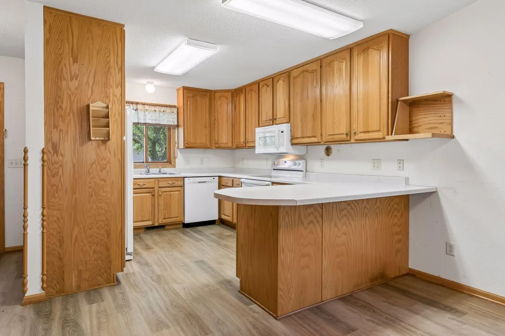 600 E Welco Drive Montgomery, MN 56069