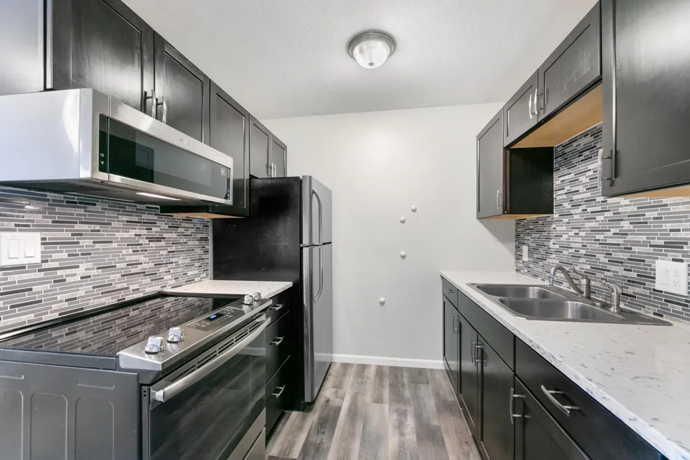 9143 Highway 55 #305 Golden Valley, MN 55427