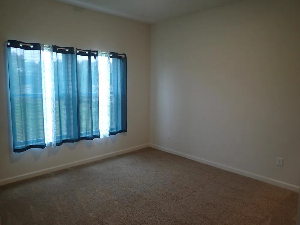 39872 Fallbrook Avenue North Branch, MN 55056
