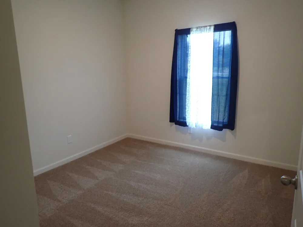 39872 Fallbrook Avenue North Branch, MN 55056