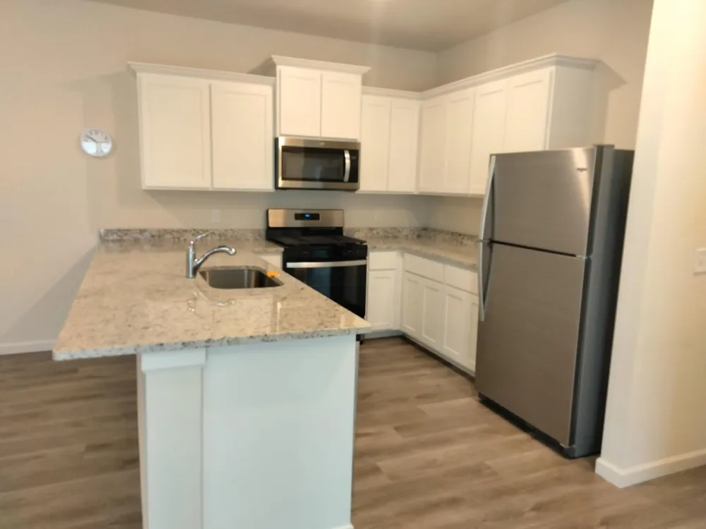 39872 Fallbrook Avenue North Branch, MN 55056