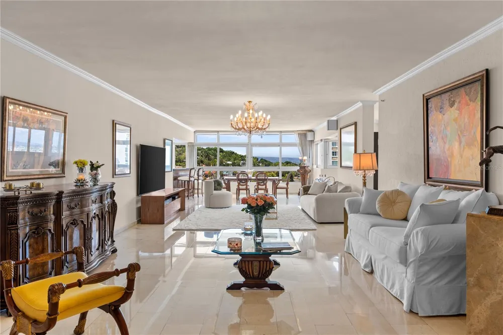 14 CARR 833 #1404 Guaynabo, PR 00966