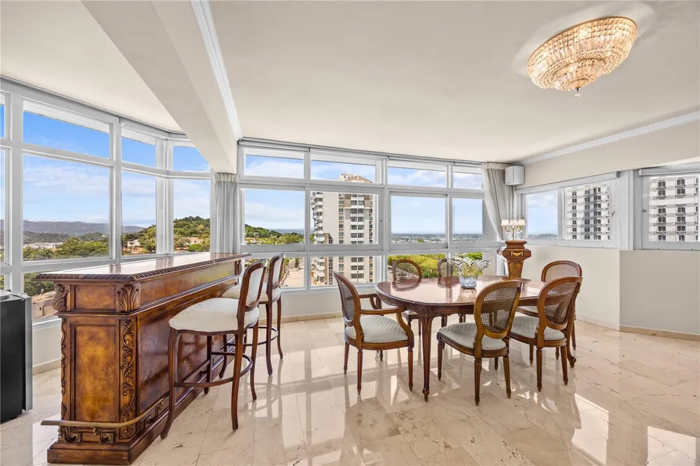 14 CARR 833 #1404 Guaynabo, PR 00966