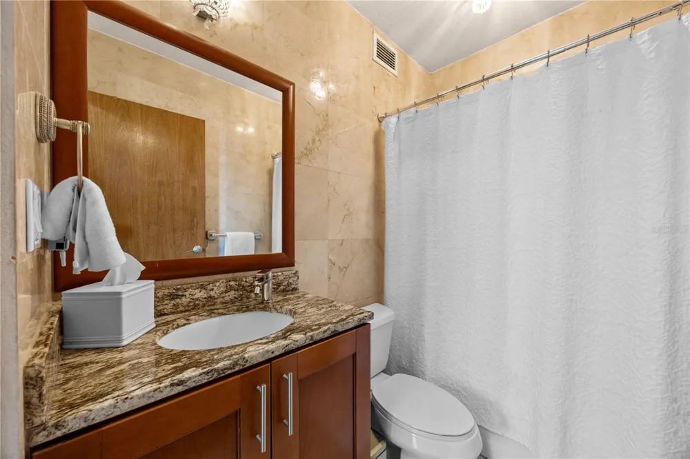 14 CARR 833 #1404 Guaynabo, PR 00966