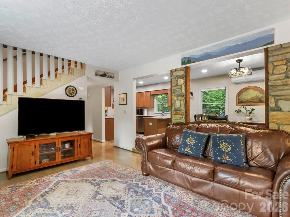597 Sweetwater Ridge Road Burnsville, NC 28714