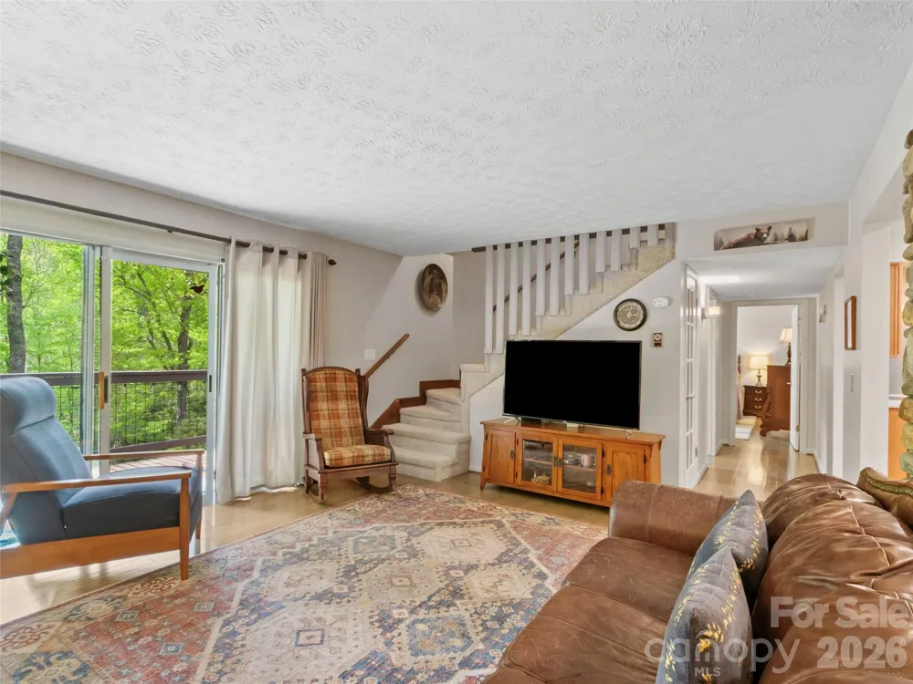 597 Sweetwater Ridge Road Burnsville, NC 28714