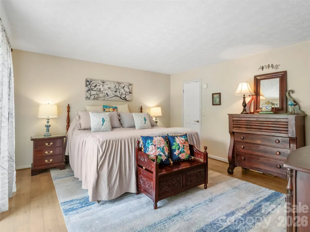 597 Sweetwater Ridge Road Burnsville, NC 28714