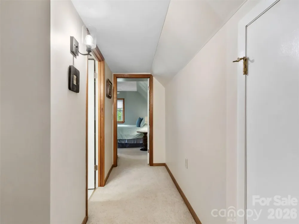 597 Sweetwater Ridge Road Burnsville, NC 28714