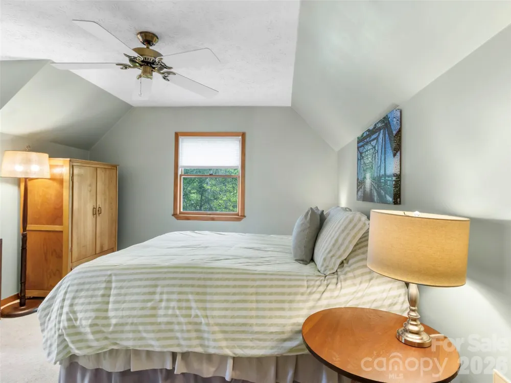597 Sweetwater Ridge Road Burnsville, NC 28714