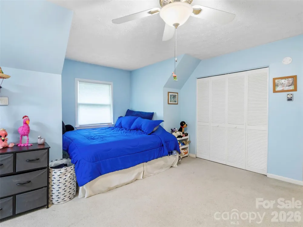 597 Sweetwater Ridge Road Burnsville, NC 28714