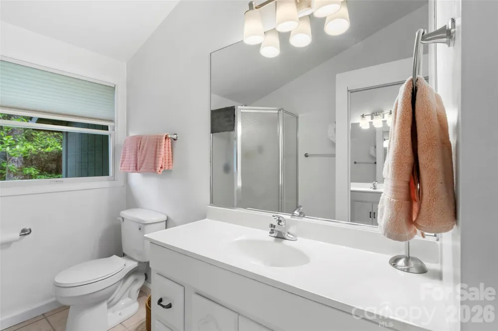597 Sweetwater Ridge Road Burnsville, NC 28714