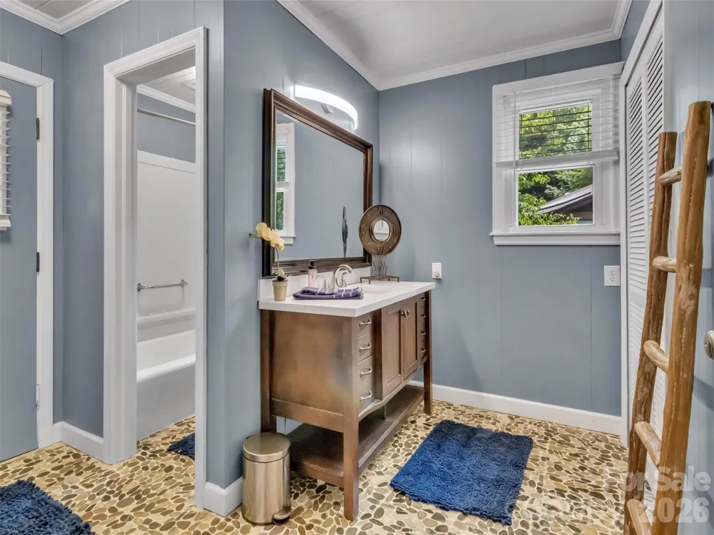 221 Moody Farm Road Maggie Valley, NC 28751