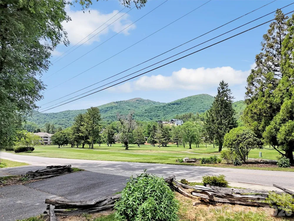 221 Moody Farm Road Maggie Valley, NC 28751