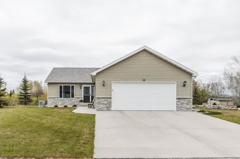 953 Red Willow Drive