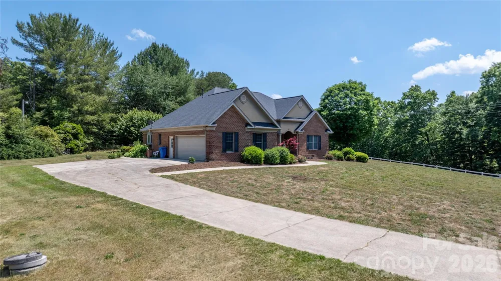 2201 Teague Town Road Taylorsville, NC 28681