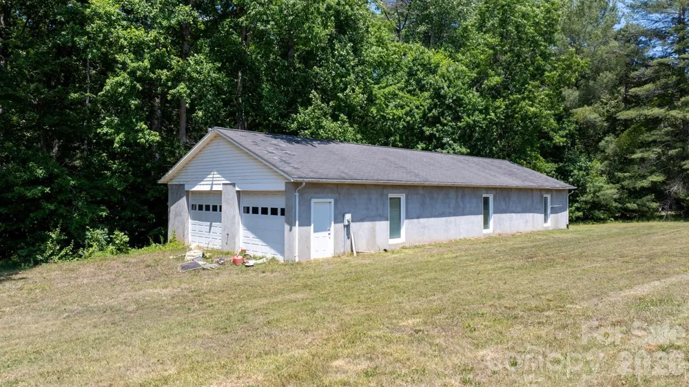 2201 Teague Town Road Taylorsville, NC 28681