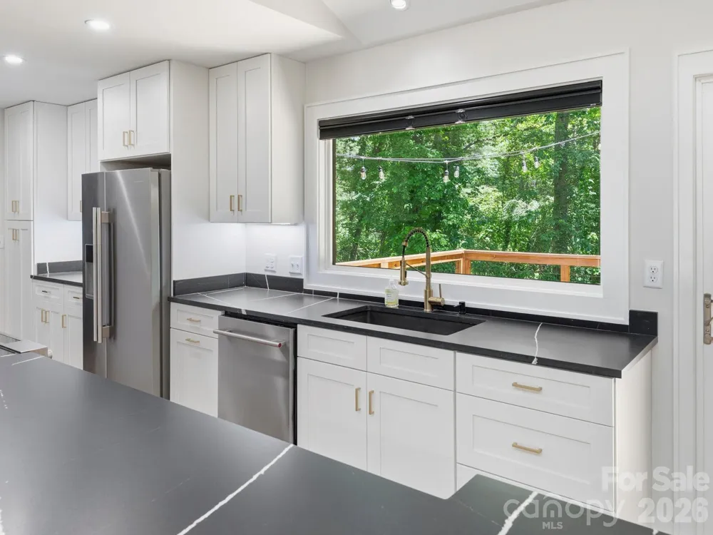 17 Muirfield Drive Arden, NC 28704