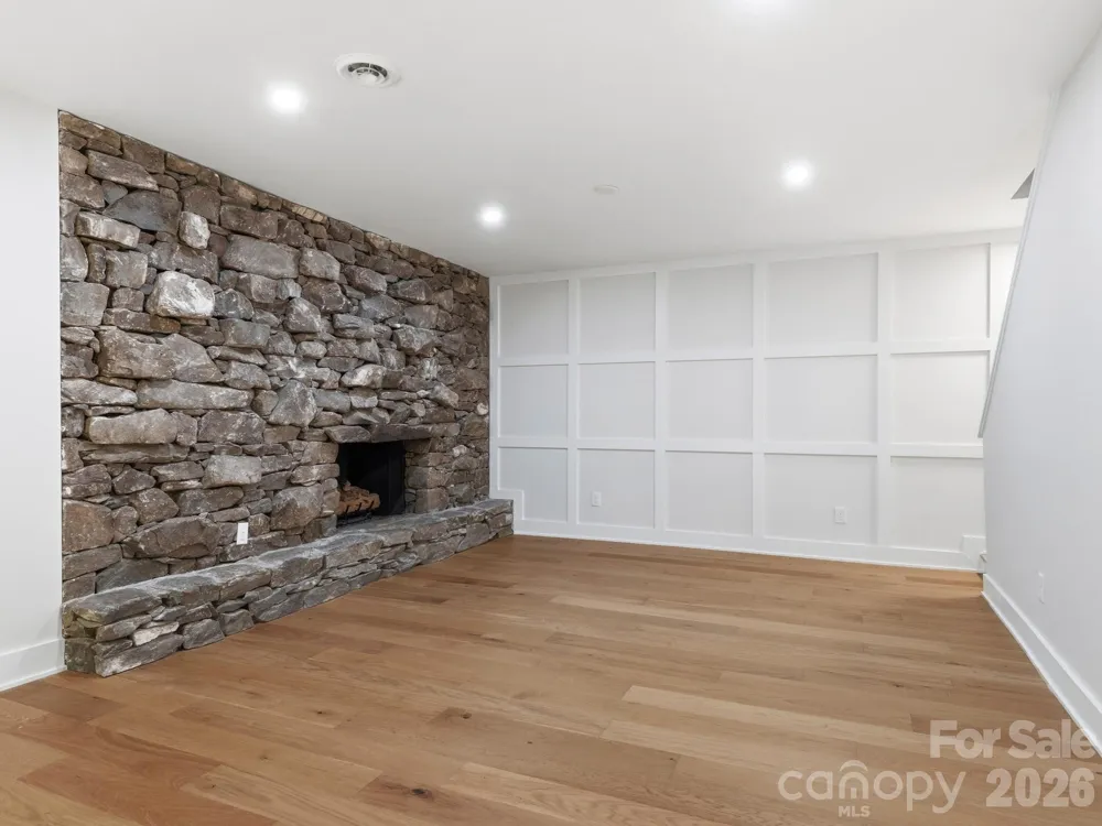 17 Muirfield Drive Arden, NC 28704