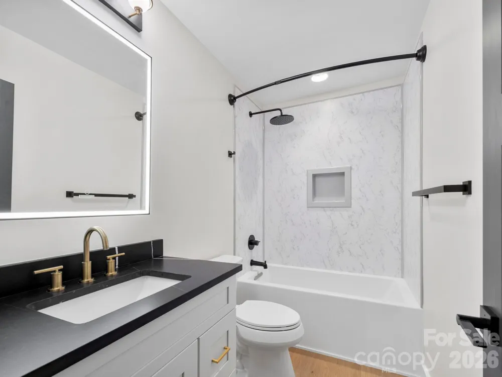 17 Muirfield Drive Arden, NC 28704