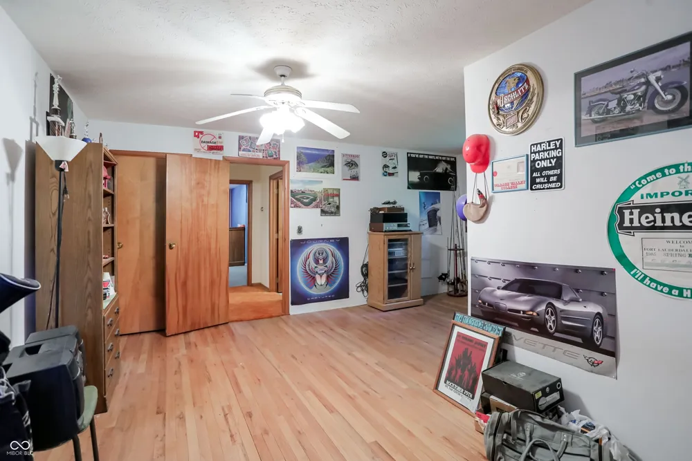 1609 E Woodland Drive Bloomington, IN 47408
