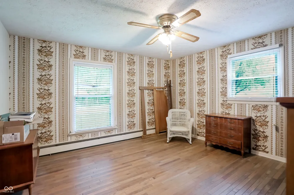 1609 E Woodland Drive Bloomington, IN 47408