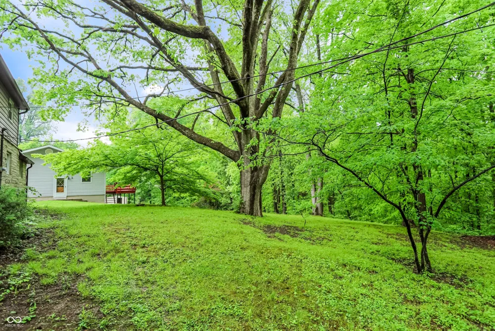 1609 E Woodland Drive Bloomington, IN 47408