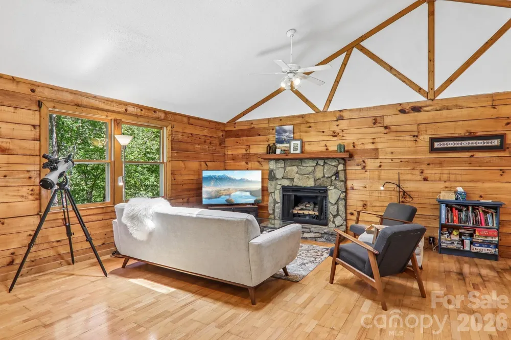 152 Trails End Lane Maggie Valley, NC 28751