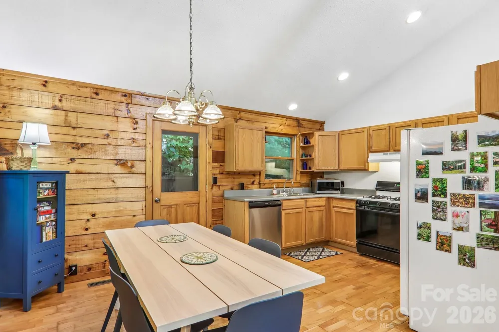 152 Trails End Lane Maggie Valley, NC 28751