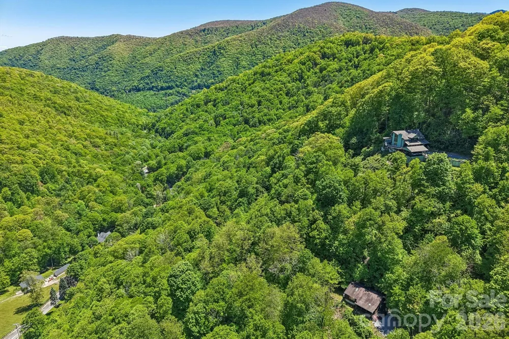 152 Trails End Lane Maggie Valley, NC 28751