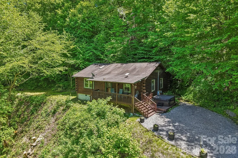 152 Trails End Lane Maggie Valley, NC 28751