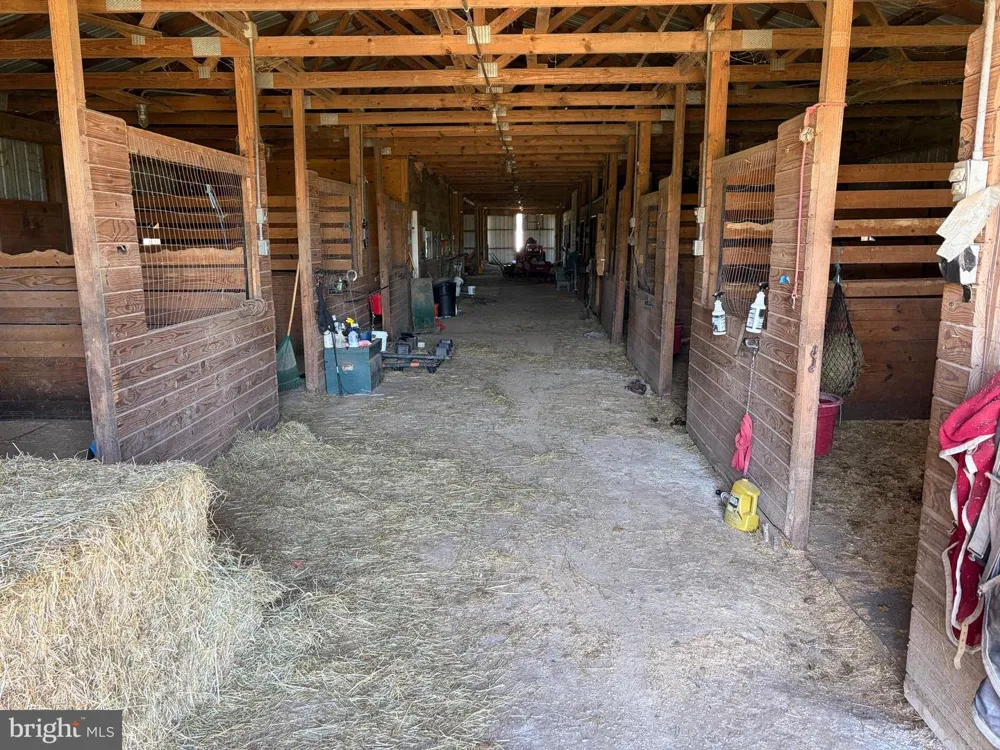 2472 BIGLERVILLE ROAD Gettysburg, PA 17325