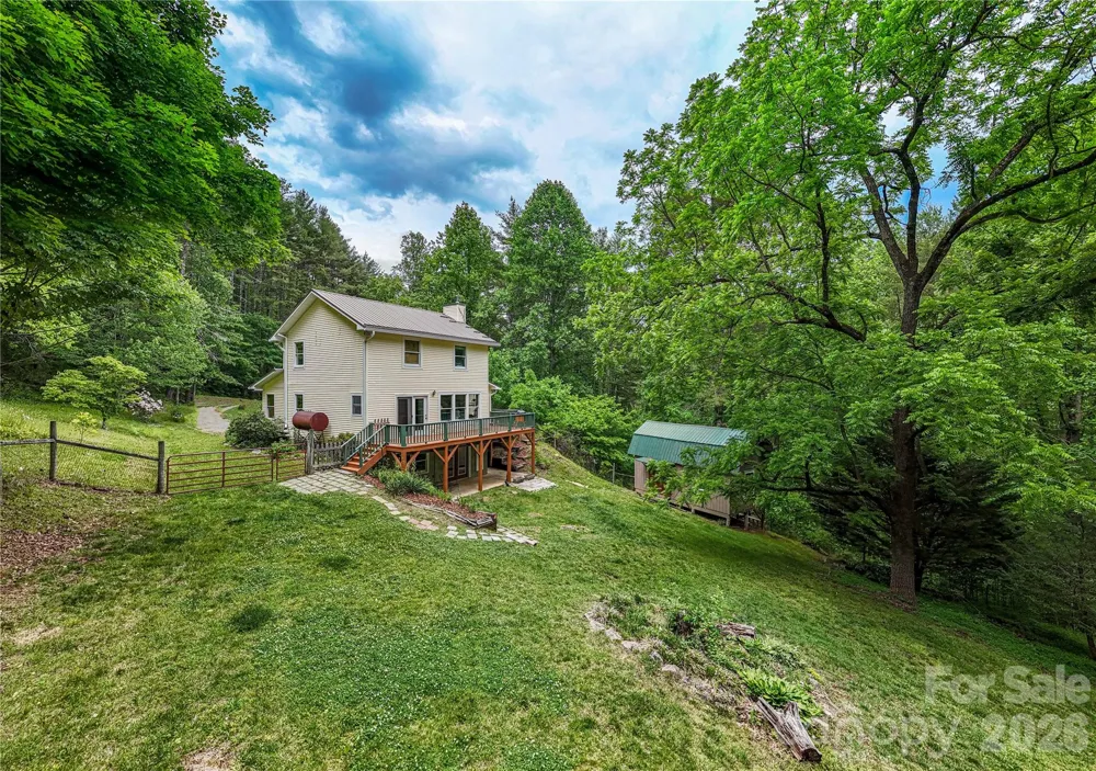 658 Tilley Creek Road Cullowhee, NC 28723