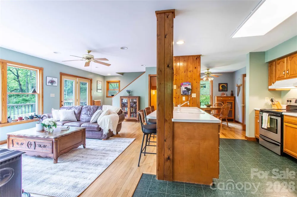 658 Tilley Creek Road Cullowhee, NC 28723