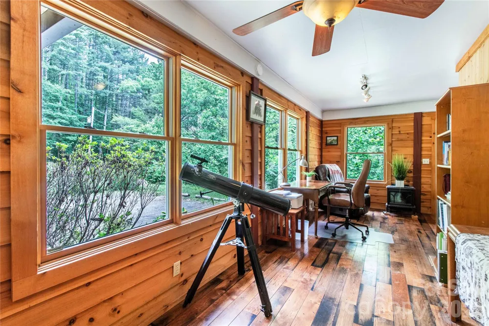 658 Tilley Creek Road Cullowhee, NC 28723