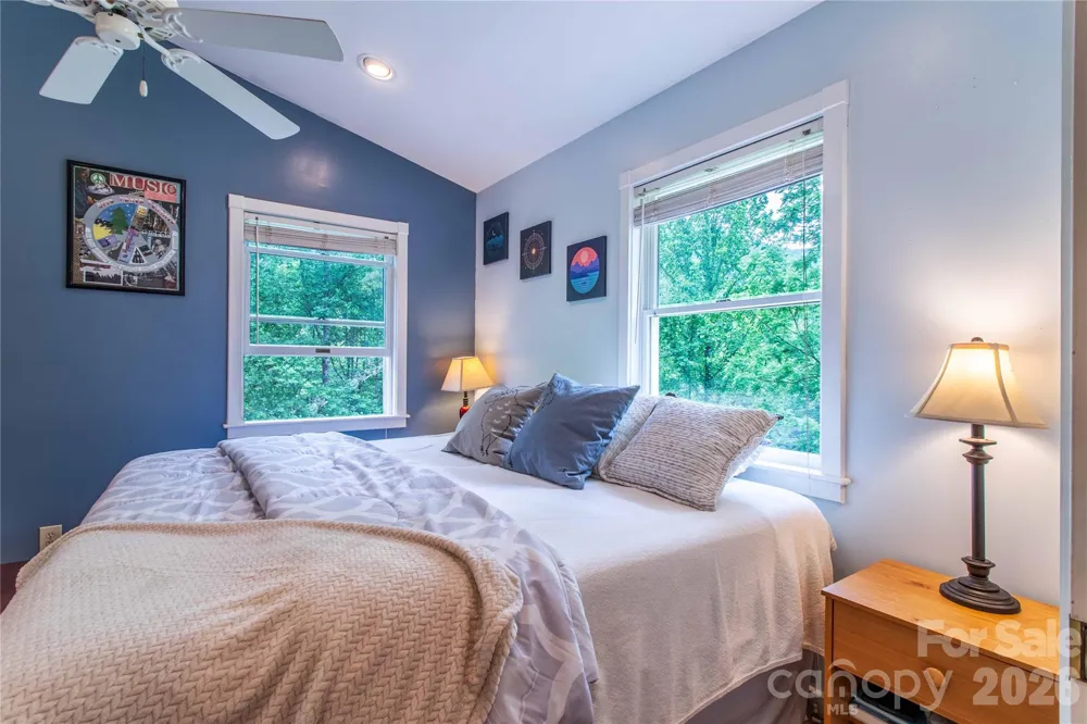 658 Tilley Creek Road Cullowhee, NC 28723