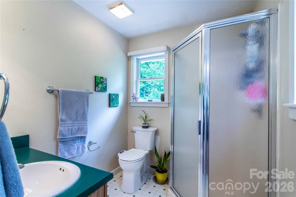 658 Tilley Creek Road Cullowhee, NC 28723