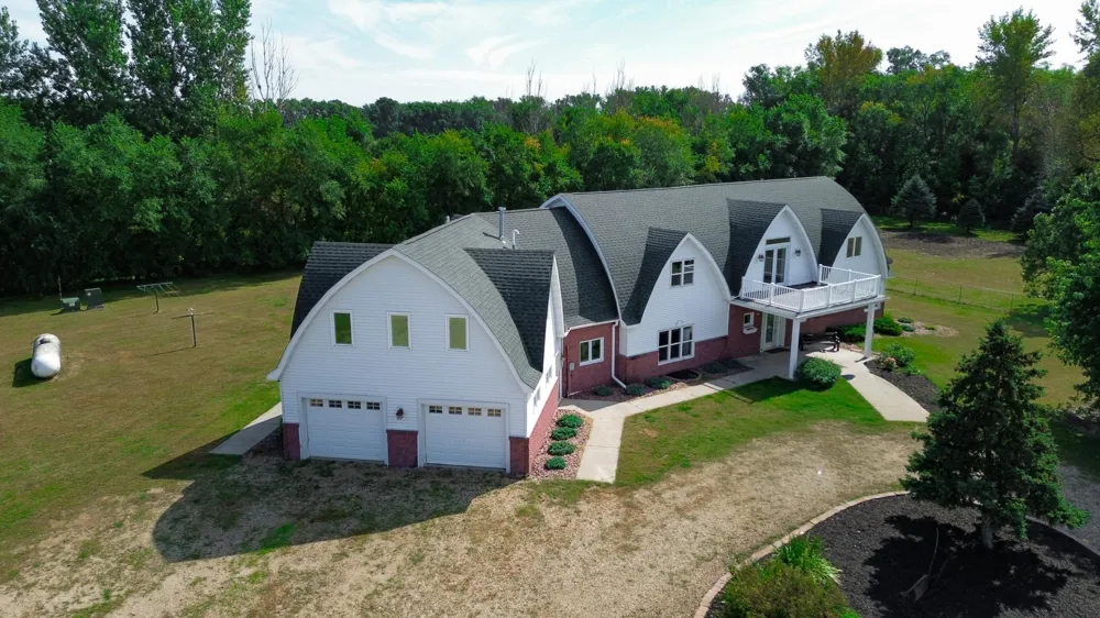 7770 Highway 18 Wyndmere, ND 58081