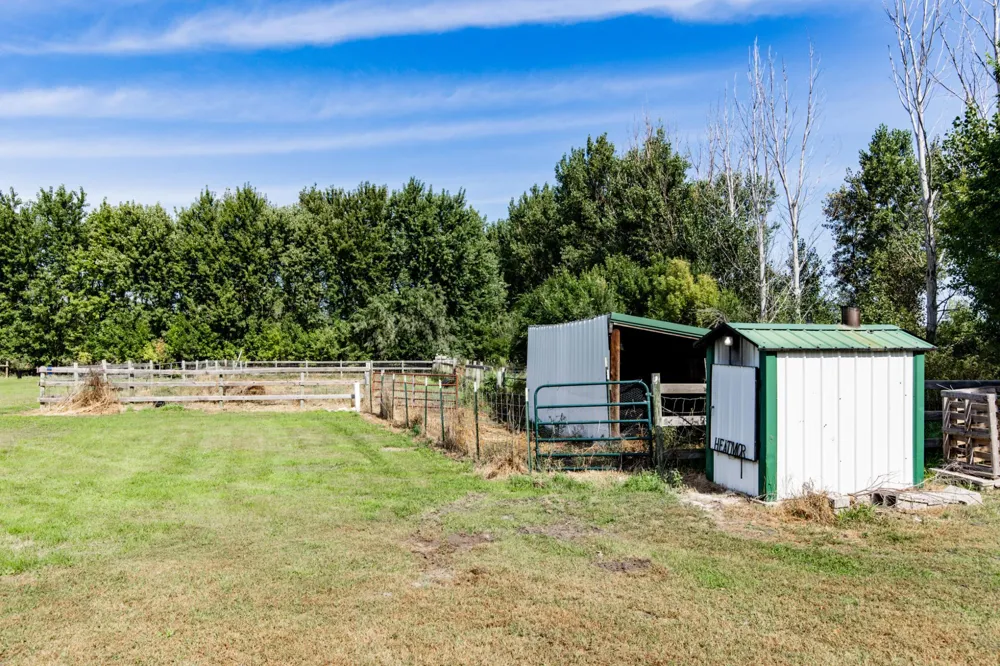 7770 Highway 18 Wyndmere, ND 58081