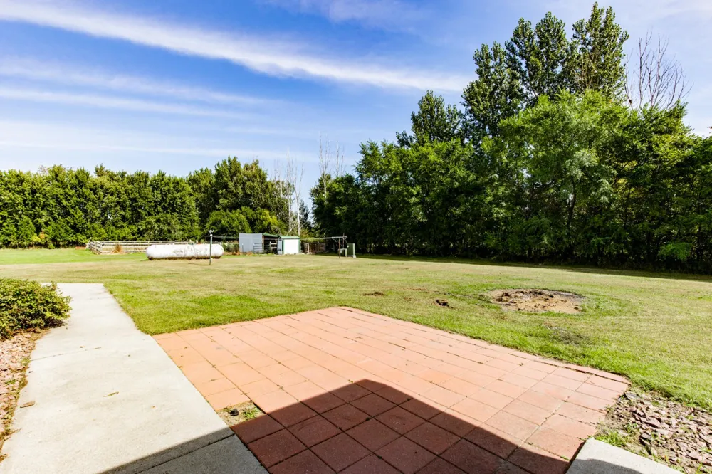 7770 Highway 18 Wyndmere, ND 58081